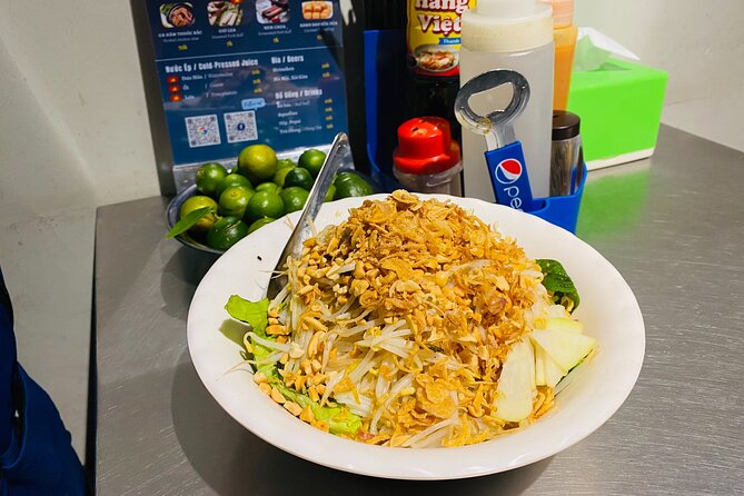 Vegan Street Food & Stories of Hanoi - Stories of language, war, and daily life