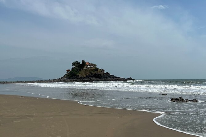 Vung Tau Essential: Beach, Christ Statue & Colonial Heritage - White Palace and Vung Tau’s colonial past